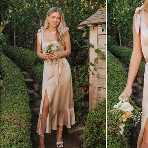 Show me your Mumu Claire Midi Dress